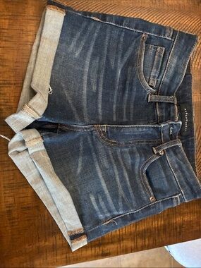 Aéropostale High Rise Midi Denim Shorts | Size 000 | Dark Wash Cuffed Shorts